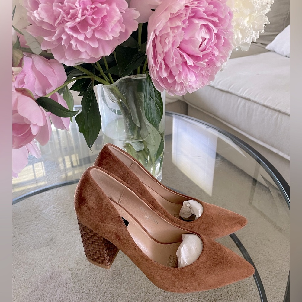 VICI Mary Faux Suede Pumps Chestnut - Size 7.5